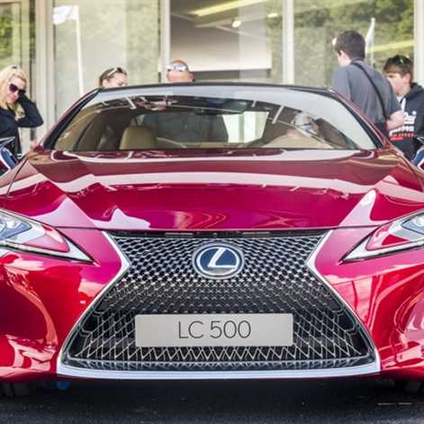 Lexus Plus dla wygodnych